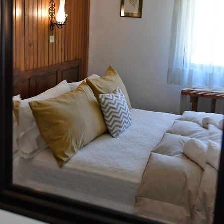 Hosteria Cerro Nevado San Martín de los Andes Exteriör bild
